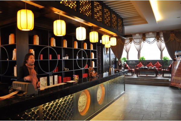 探寻成都地道茶馆，养生生活新选择(成都茶馆哪里最地道)